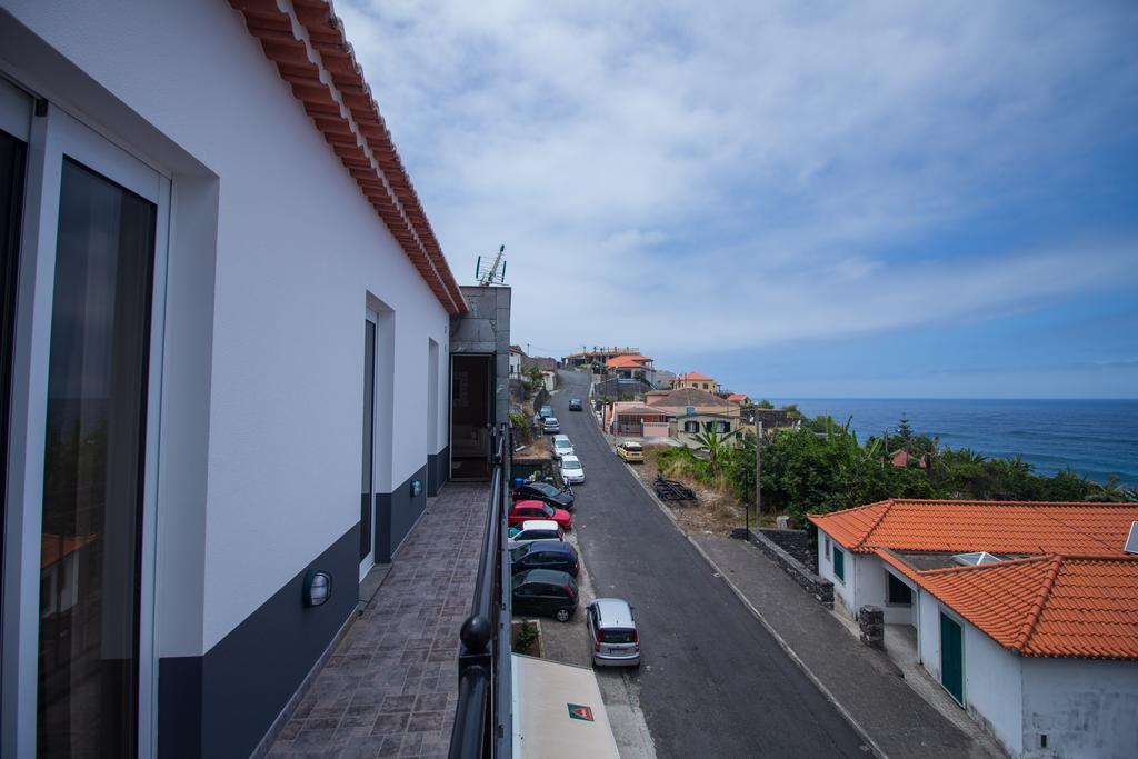 Oliveira'S Apartments - Madeira Island Ponta Delgada  Bagian luar foto