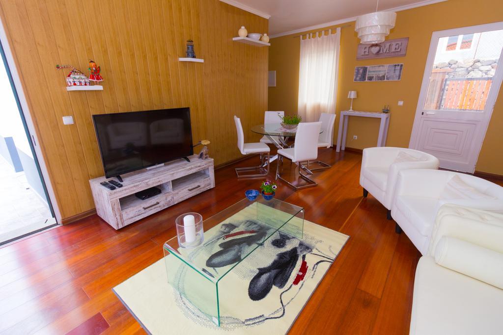 Oliveira'S Apartments - Madeira Island Ponta Delgada  Bagian luar foto
