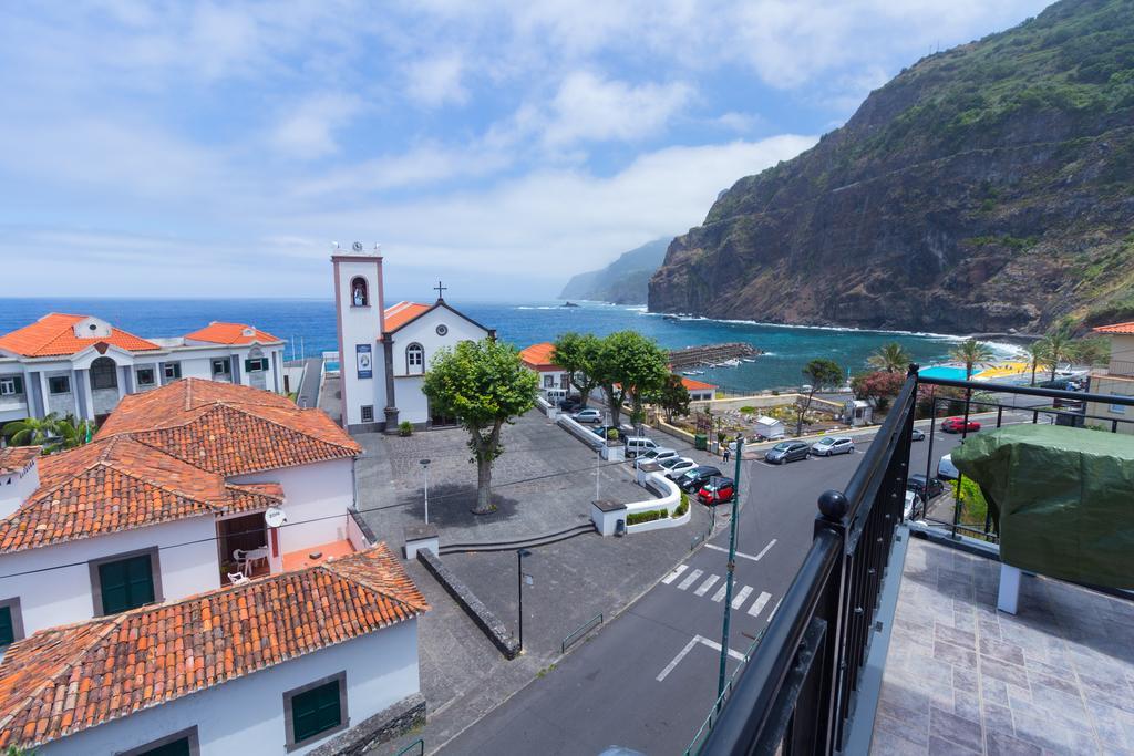 Oliveira'S Apartments - Madeira Island Ponta Delgada  Bagian luar foto